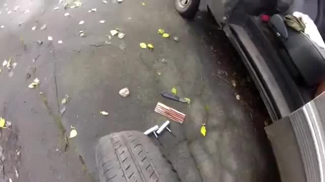 Ремонт автомобильного колеса шнурком