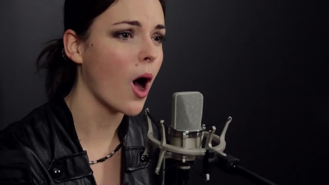 Total Eclipse Of The Heart - Bonnie Tyler Cover [HD] (MoonSun)