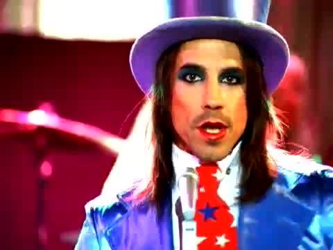 Red Hot Chili Peppers - Dani California