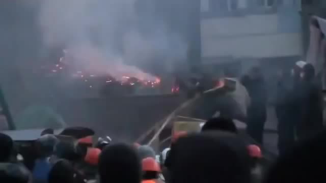 Любе — Русские рубят русских