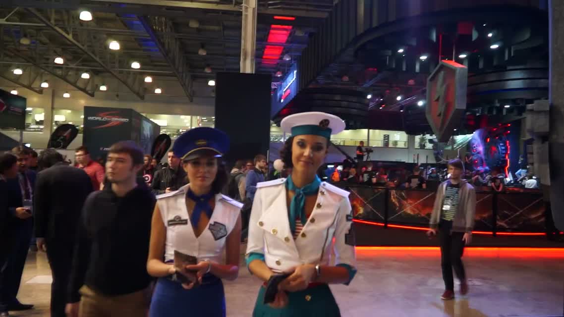 Девочки с ИГРОМИРА 2014! Пресс-день