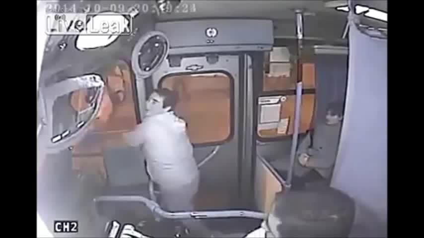 Сумочку хотел украсть, но не судьба