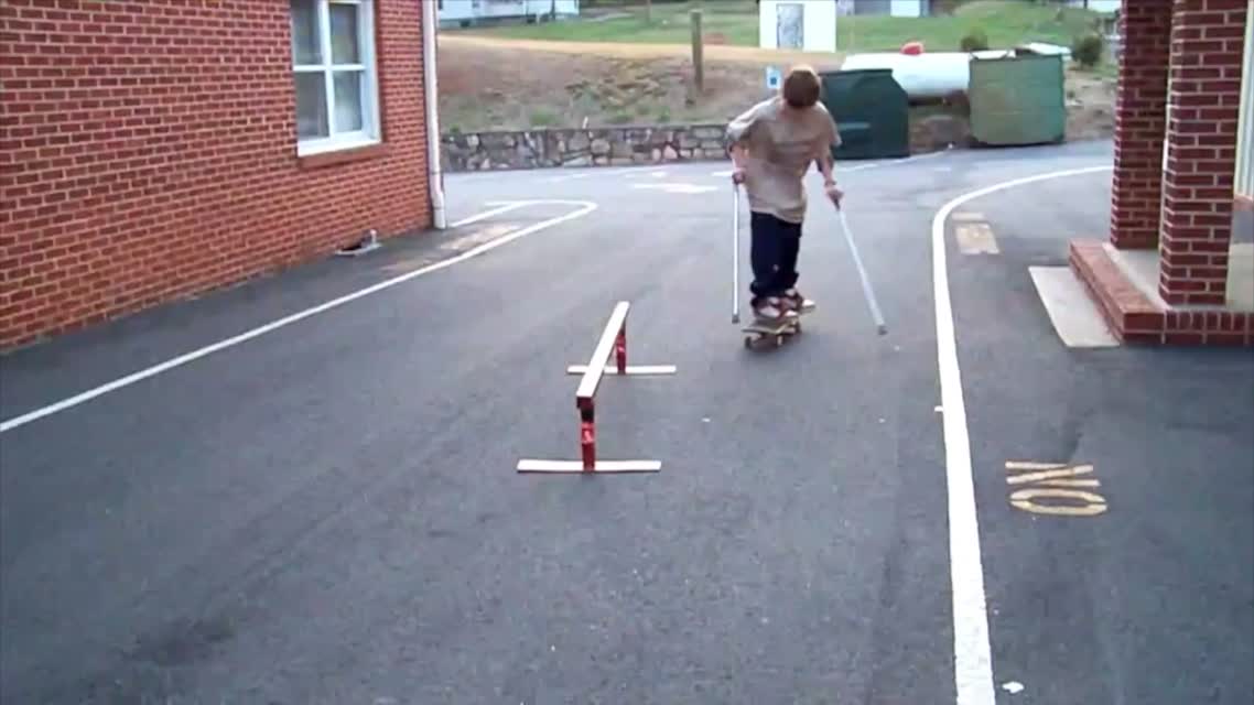 PEOPLE ARE AWESOME 2013