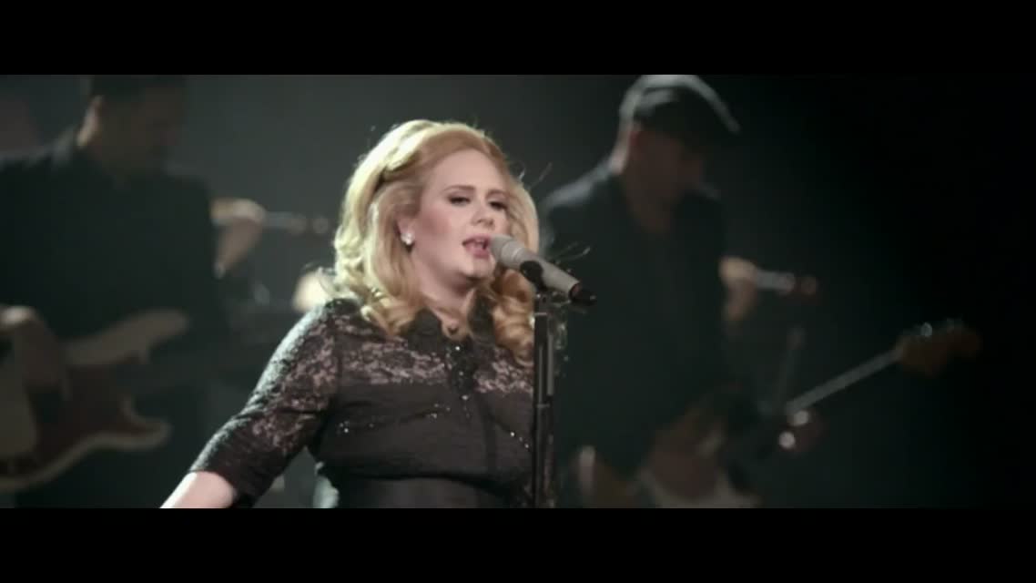 Adele - Set Fire To The Rain (Live at The Royal Albert Hall)