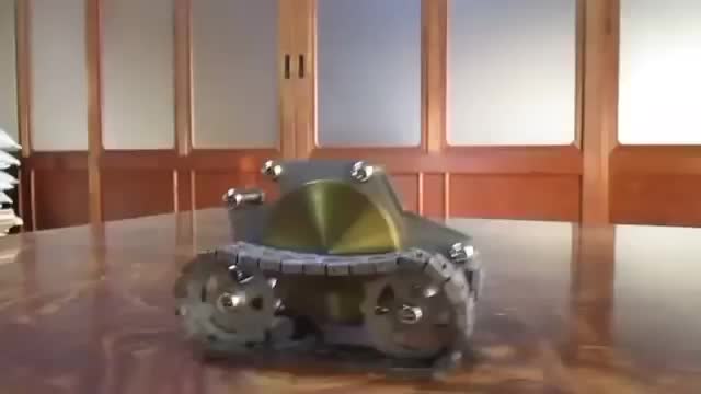 Крутая игрушка (энергия маховика)