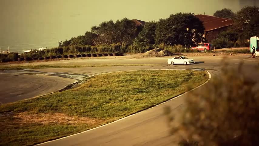 Toyota Chaser drift_HIGH