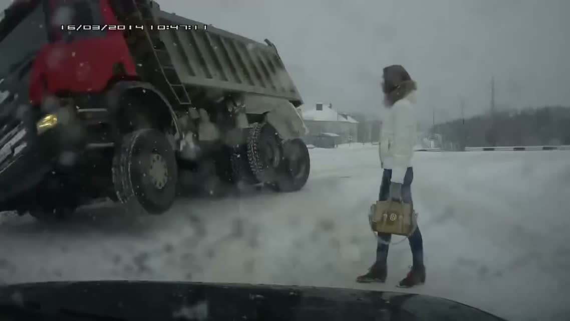 Девушка без страха