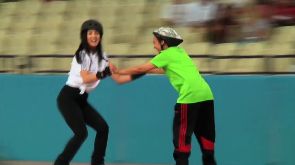 Avril Lavigne - Fly for Special Olympics