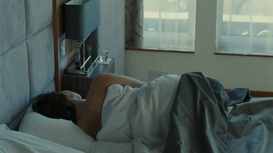 Замкнутая цепь / Closed Circuit (2013)