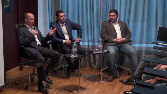 Дискуссия в клубе «ПолиТТренд»