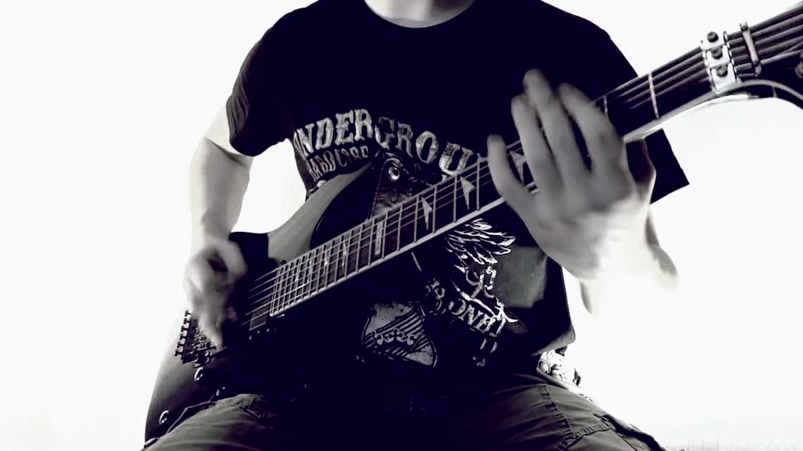 Vladimir Zelentsov - Edge of Disaster