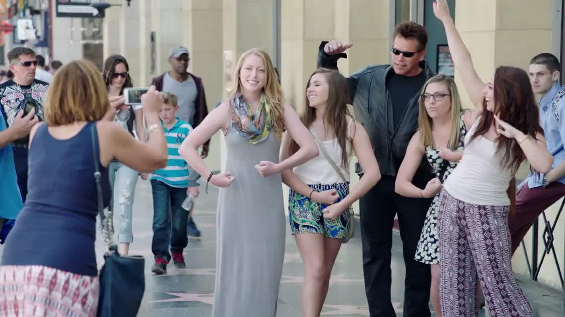 Arnold Pranks Fans as the Terminator