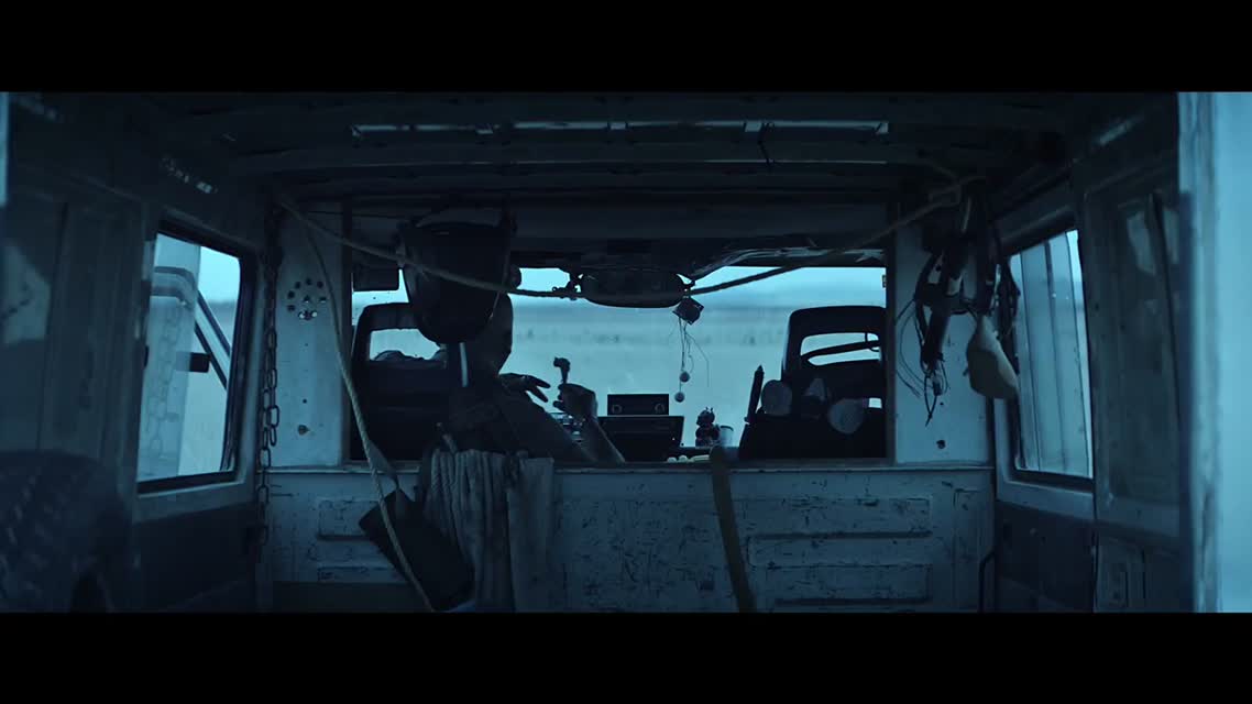 The Chemical Brothers - Sometimes I Feel So Deserted