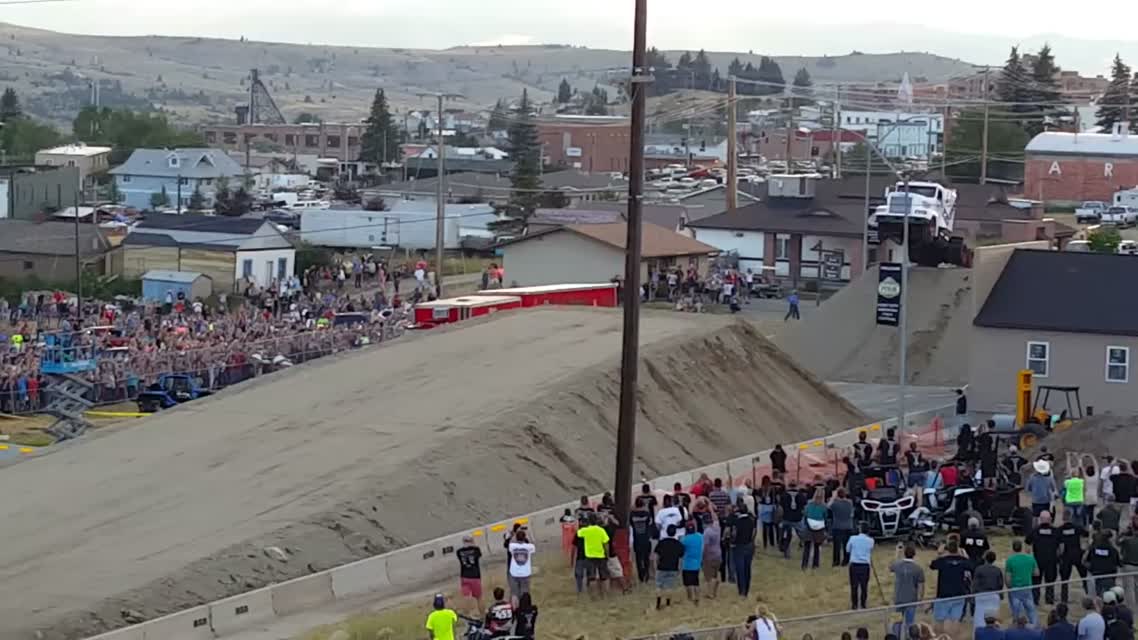 World record semi truck jump!