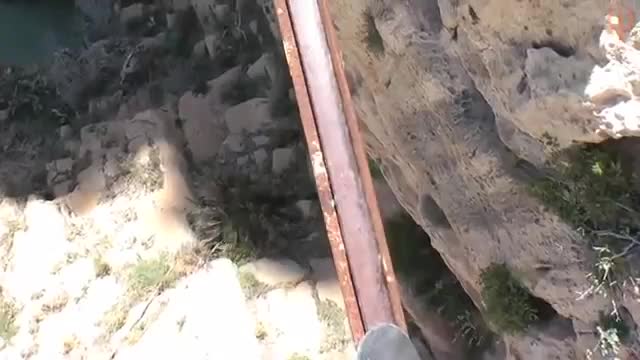 Cамая опасная пешеходная тропа в мире