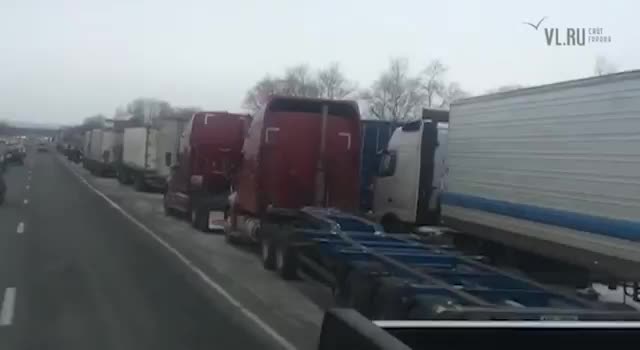 Акция протеста дальнобойщиков против системы Платон