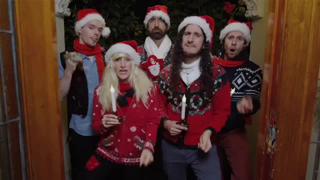 -Walk off the Earth - Jingle Bell Rock
