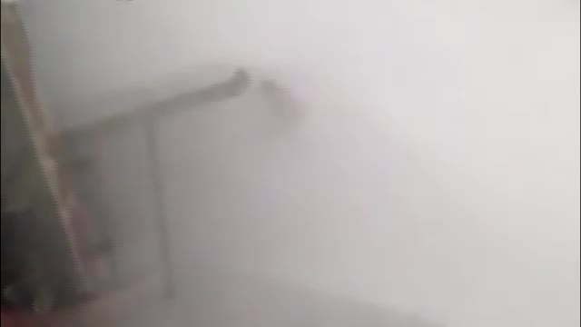 Мужик пришел с работы в Норильске