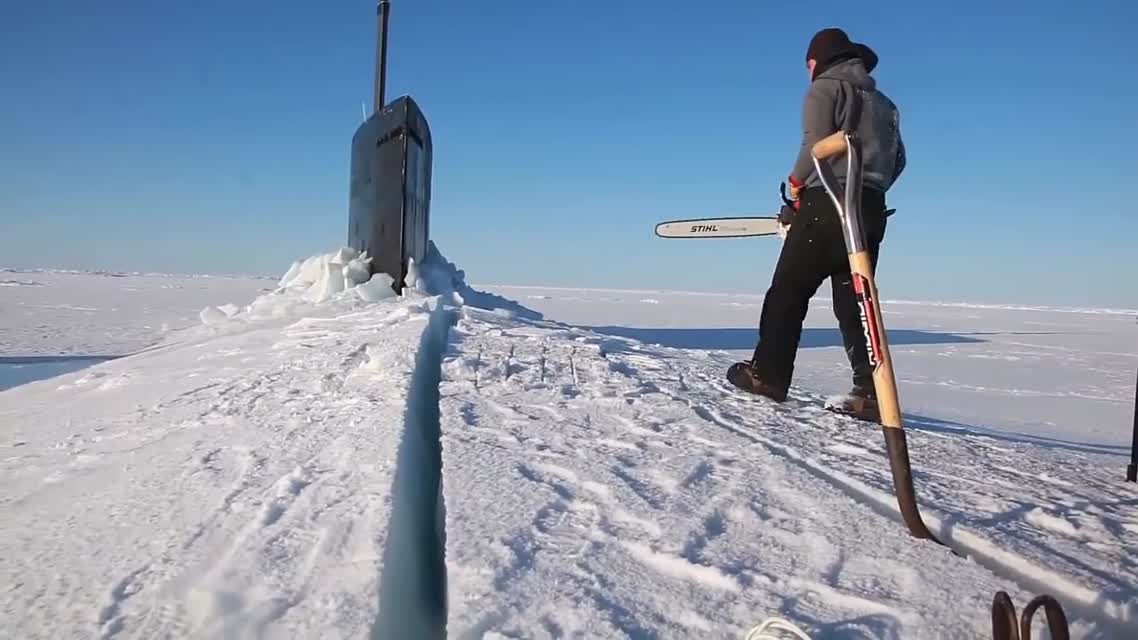 Арктика! Российская армия смеется над американской!