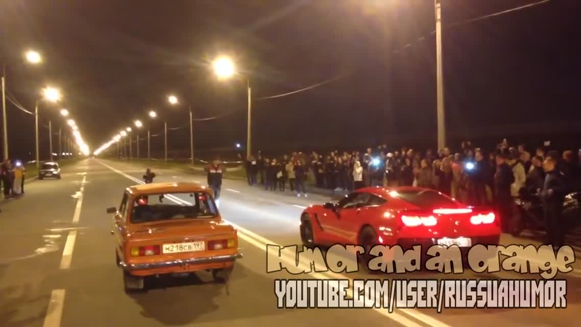 ЗАЗ 968 vs Corvette Stingray