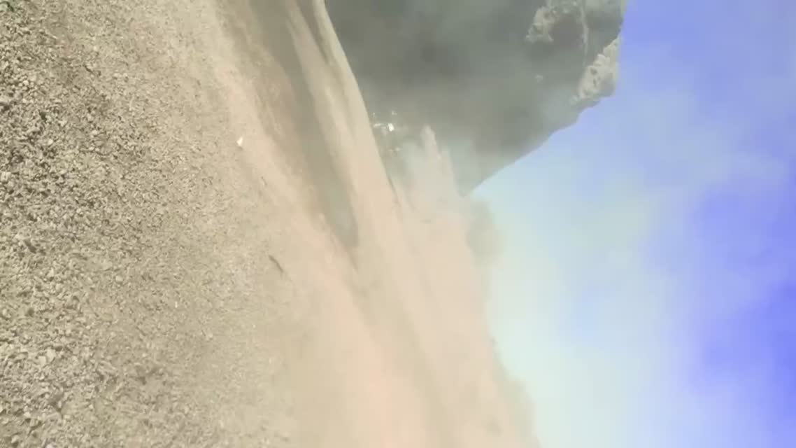 Anti Tank Gun vs Truck