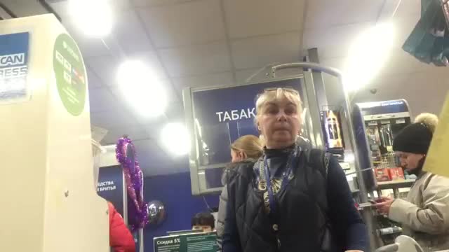 Беспредел в перекрестке!! Не продали 29 бутылок red label!!