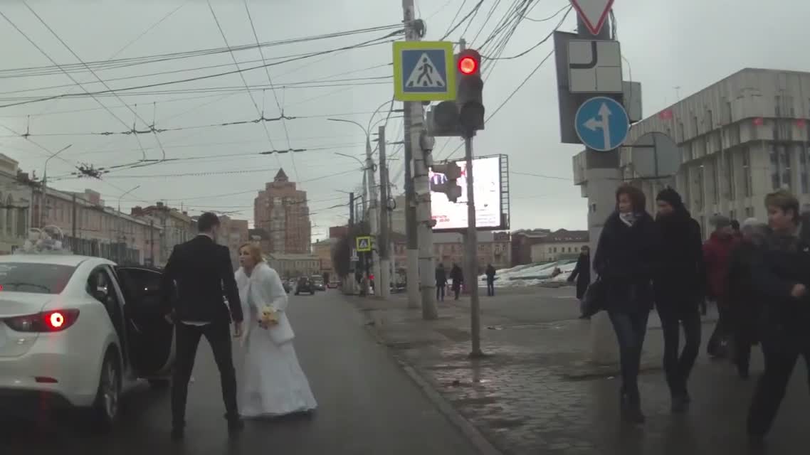 Любовь - она такая, любовь