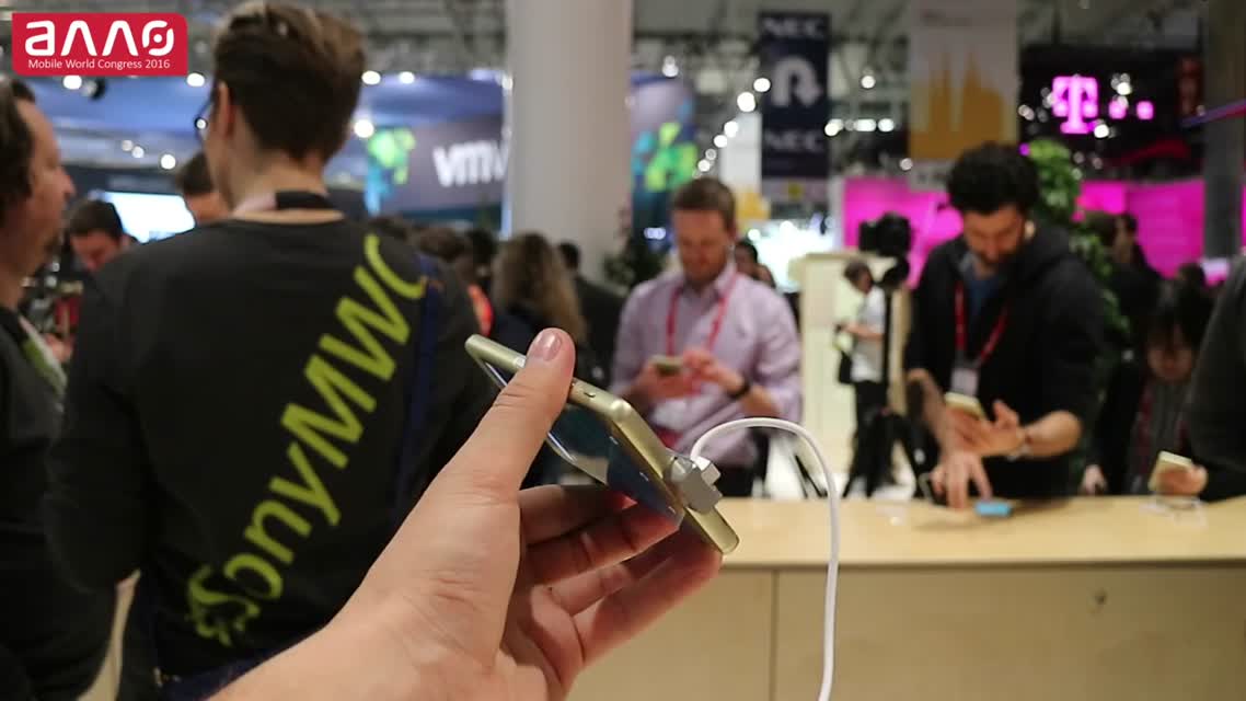 Sony Xperia X и Sony Xperia X Performance на MWC 2016