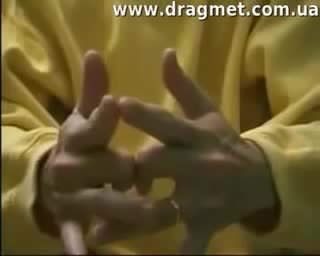 Почему обручальные кольца носят на безымянном пальце