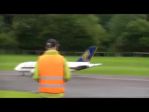 Авиамодели А-380, Concorde и ЯК-130. Взлет и посадка