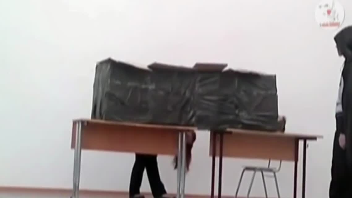 Иллюзионист на школьном утреннике