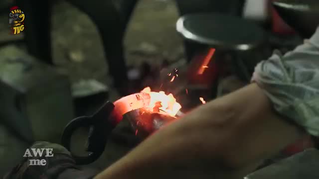 Настоящие мечи Ведьмака Геральта! - The Witcher 3- Wild Hunt - Man At Arms- Reforged - На русском!
