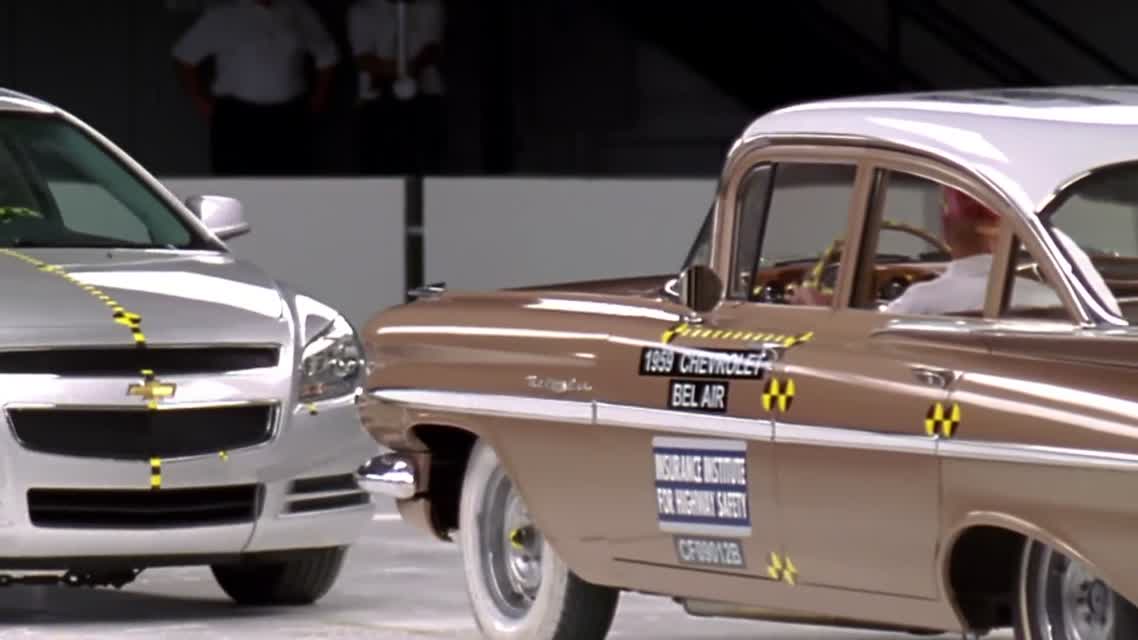 1959 Chevrolet Bel Air vs. 2009 Chevrolet Malibu IIHS crash test