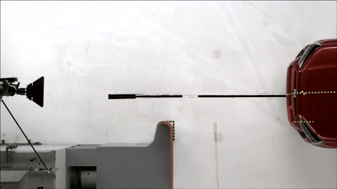 2014 Toyota 4Runner small overlap IIHS crash test