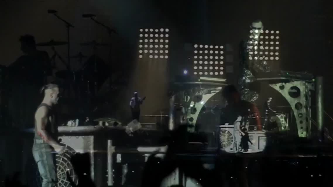 Rammstein in St.Petersburg, неудачный "заплыв" Flake