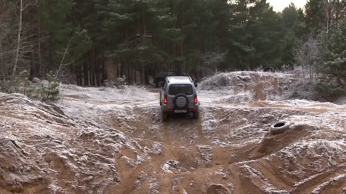 Suzuki Jimny - Offroad или сказ о том, как мы поломали Джимника