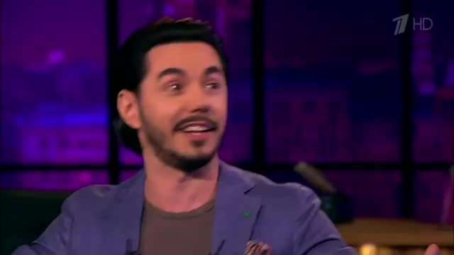 Вечерний Ургант. Звук снизу. 13.05.2016
