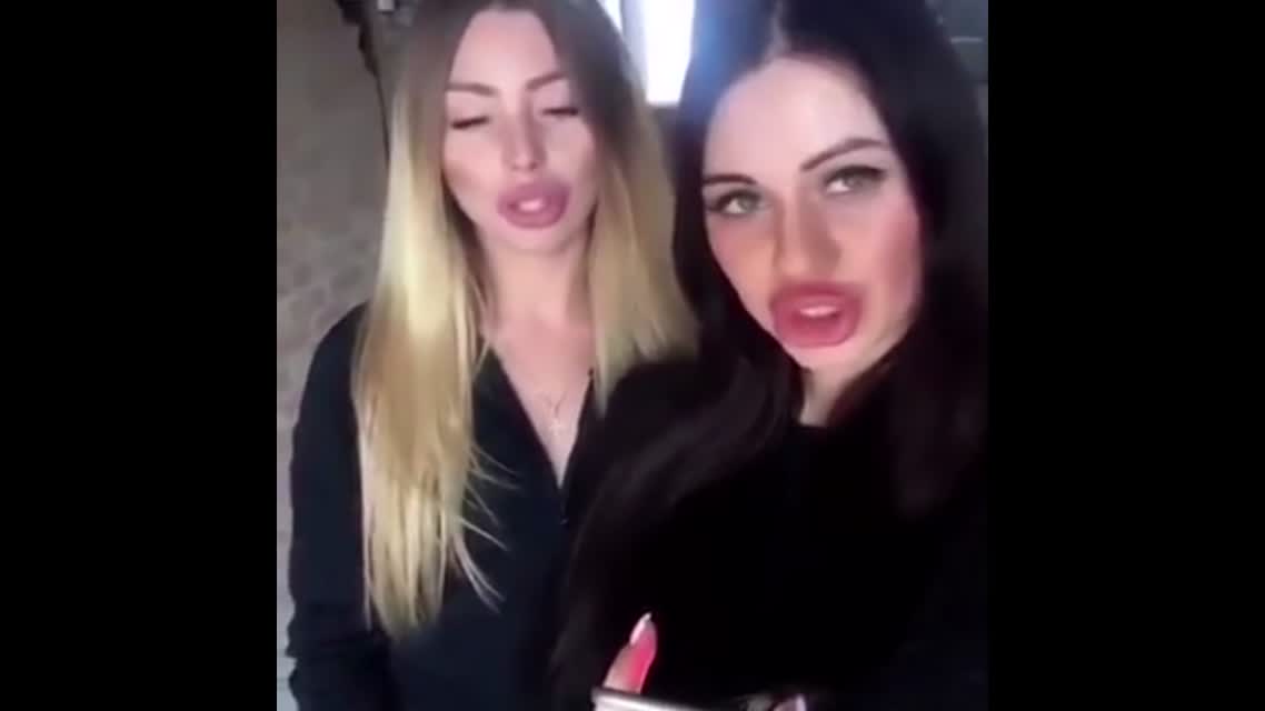 КРАСОТКИ