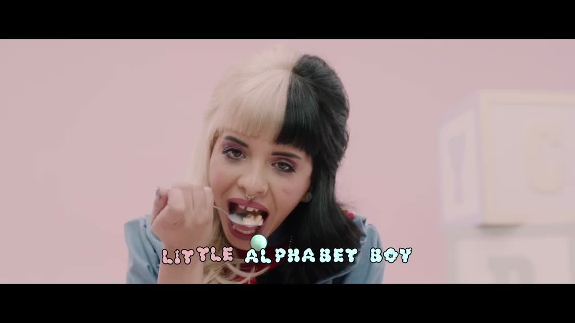 Melanie Martinez - Alphabet Boy