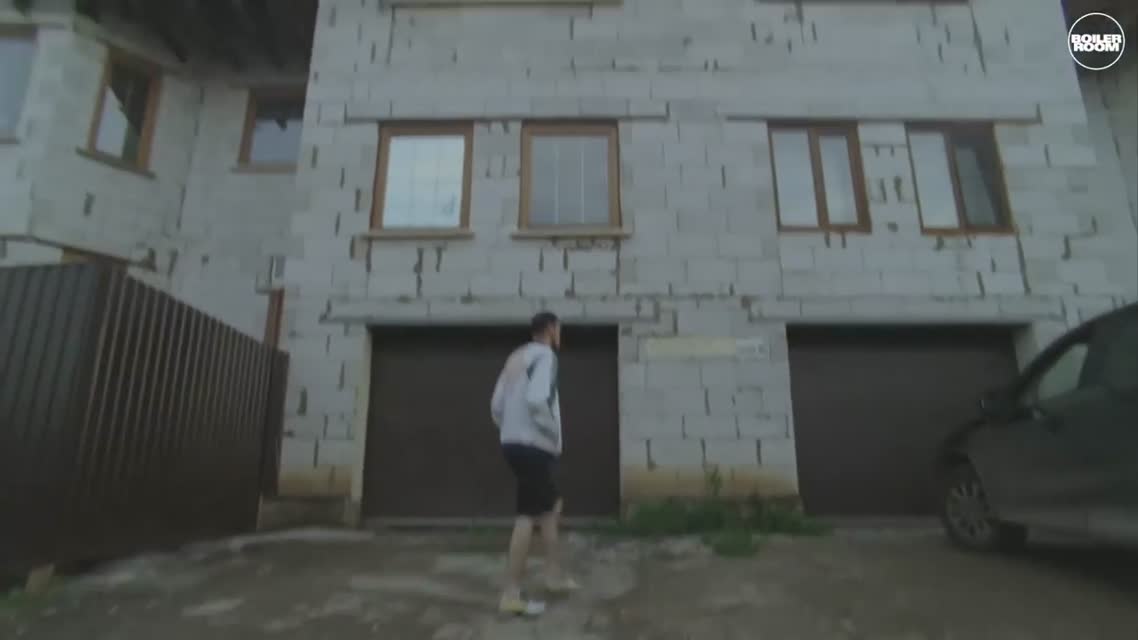 adidas Originals x Boiler Room present Future Shift - Part 3-より多くの愛 - Skotoboynia