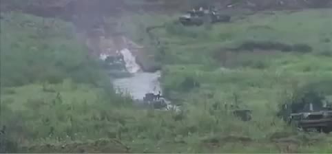 Призыв к солдатам Н А Т О