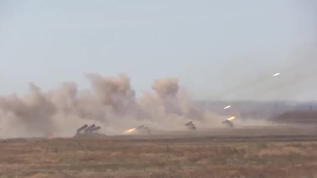 Массированный ракетно-артиллерийский удар по объектам усл.противника в рамках СКШУ «Кавказ-2016»