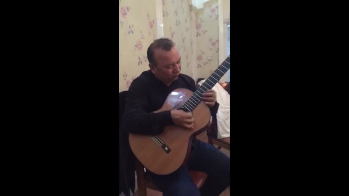 Песня на гитаре!