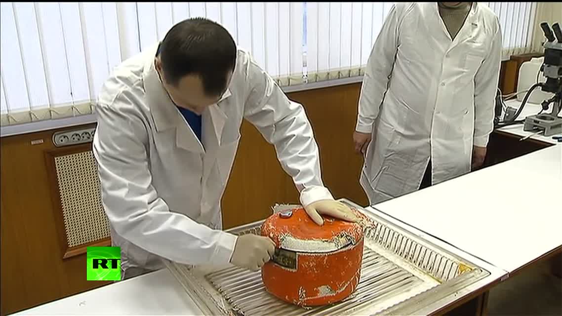 В ЦНИИ Минобороны в Люберцах был вскрыт основной чёрный ящик с разбившегося Ту-154