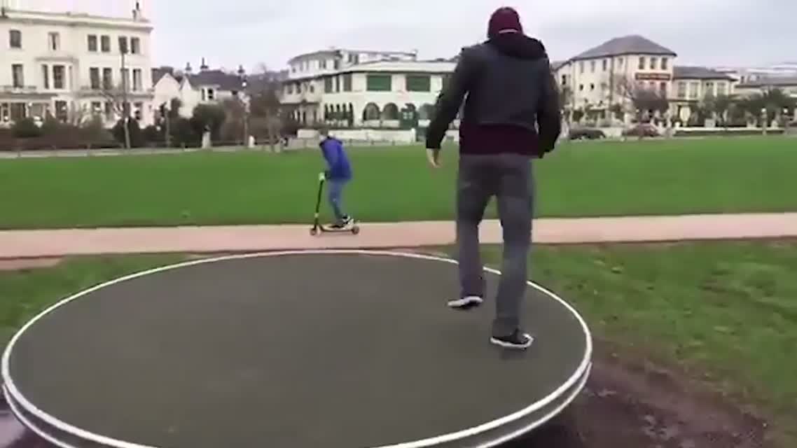 Улетел  ПОТРАЧЕНО
